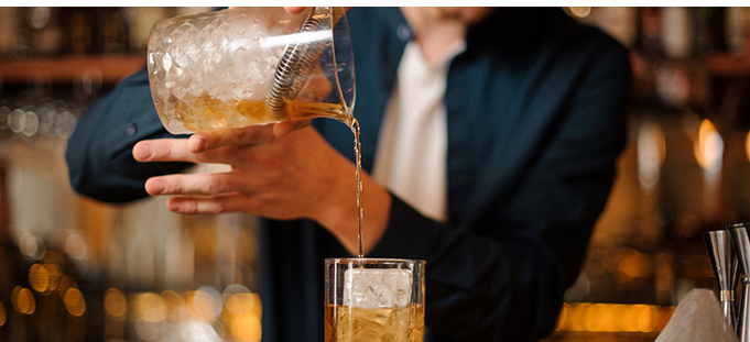 Cheers to Your Career: Becoming a Bartender